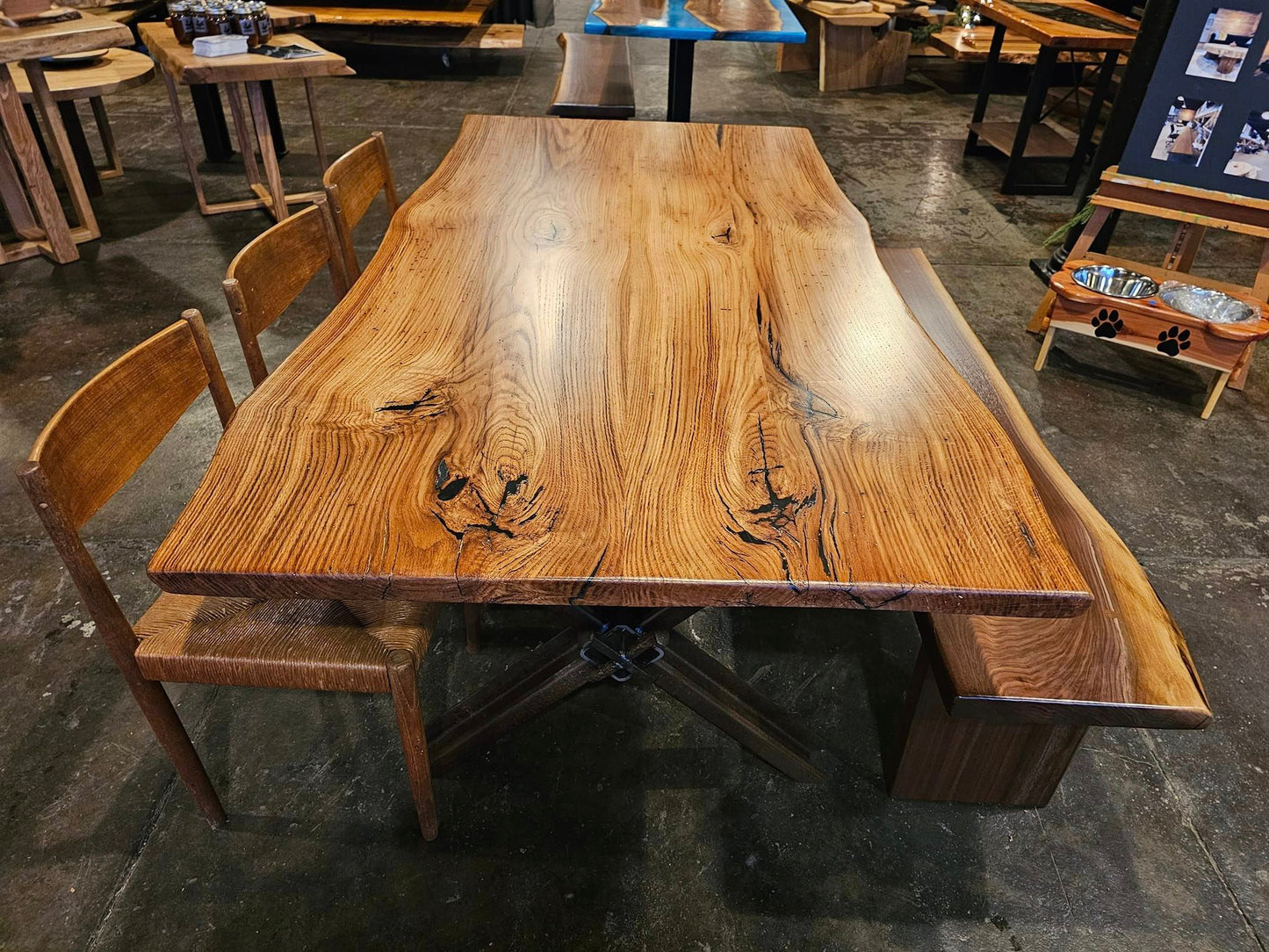 Restaurant Style Dining Tables