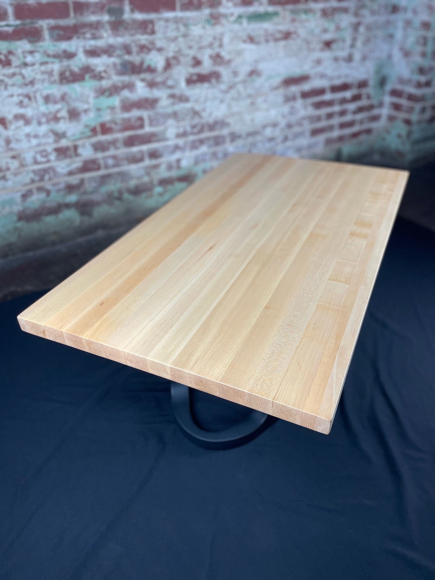 The Minimalist Coffee Table by Woodrich