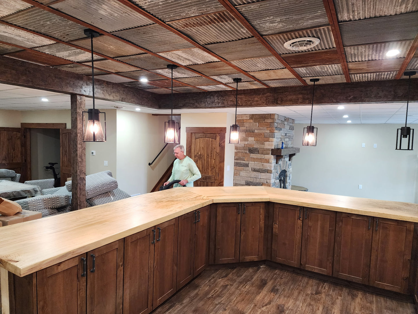 Restaurant Style Bar & Bar Top