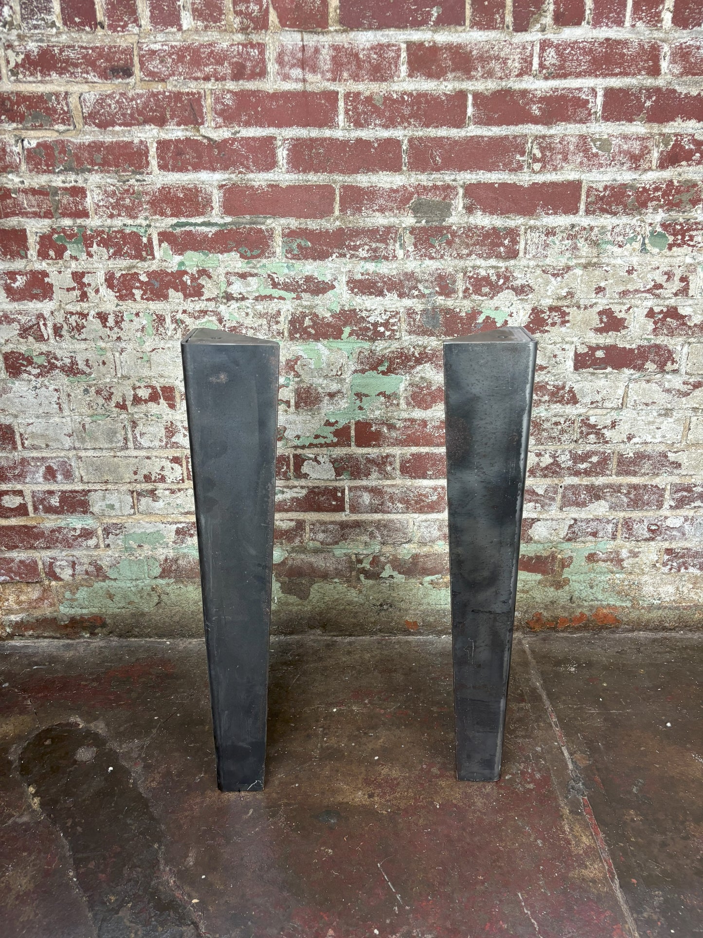 Ebony Stain Pine Table