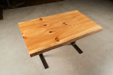 Load image into Gallery viewer, Pine Table #37
