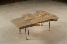 Load image into Gallery viewer, Pine Coffee Table #10
